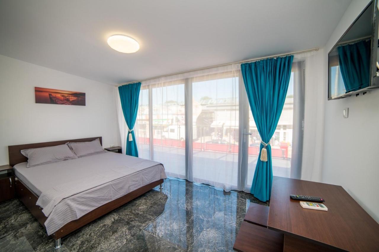 Vila Tributte Нептун Экстерьер фото